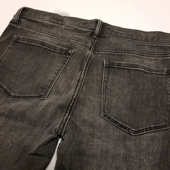 Banana Republic Distressed Jeans - Picture 5 of 5